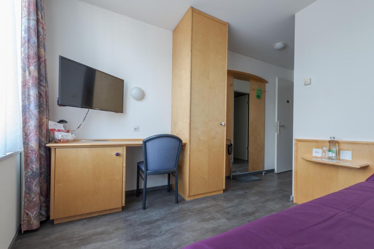 Hotel Rynach 赖纳赫 外观 照片